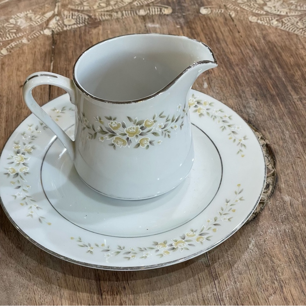 Vintage Crown Victoria  Fine China  Creamer & 6” plate